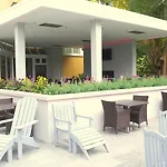 The Park Ξενοδοχείο 5*