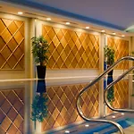 Ξενοδοχείο The Park 5*