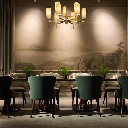Отель The Park 5*