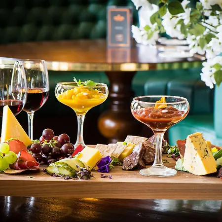 The Park Hotel 5*