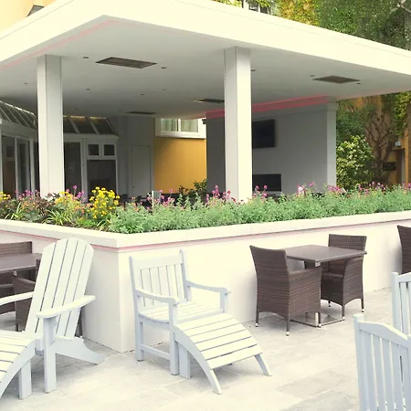 The Park Готель 5*